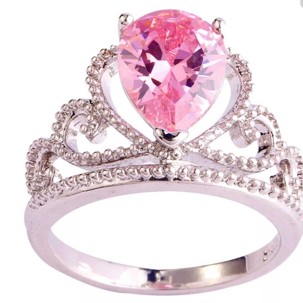 BE MINE 💗Pink Crown Fashion Ring Size 7